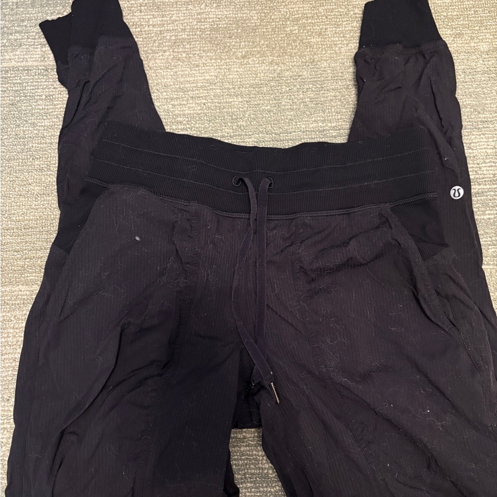 Lululemon dance studio jogger